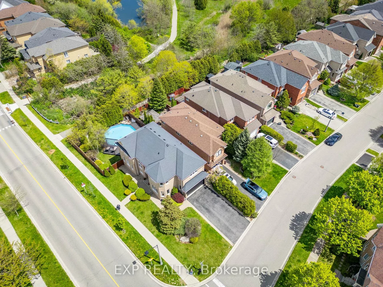 2137, Frontier, 1022 - WT West Oak Trails, Oakville