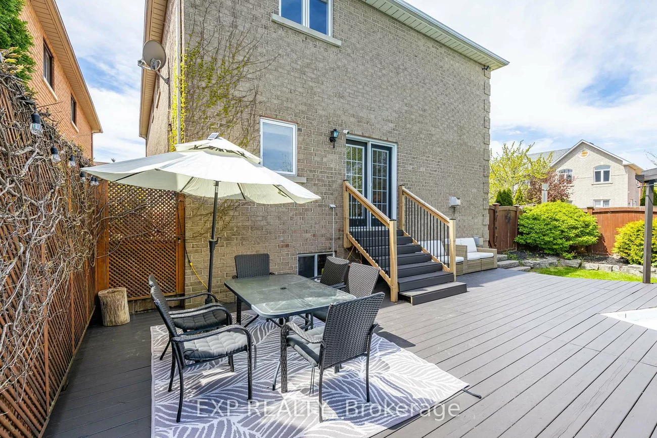 2137, Frontier, 1022 - WT West Oak Trails, Oakville