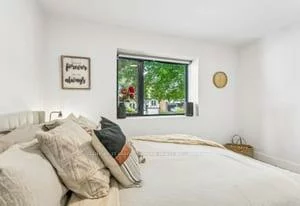 2505, Yarmouth, 1020 - WO West, Oakville