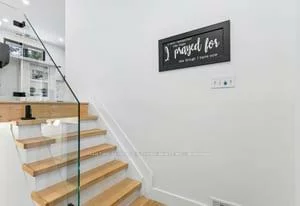 2505, Yarmouth, 1020 - WO West, Oakville