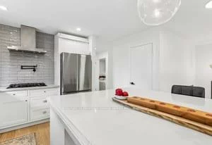 2505, Yarmouth, 1020 - WO West, Oakville