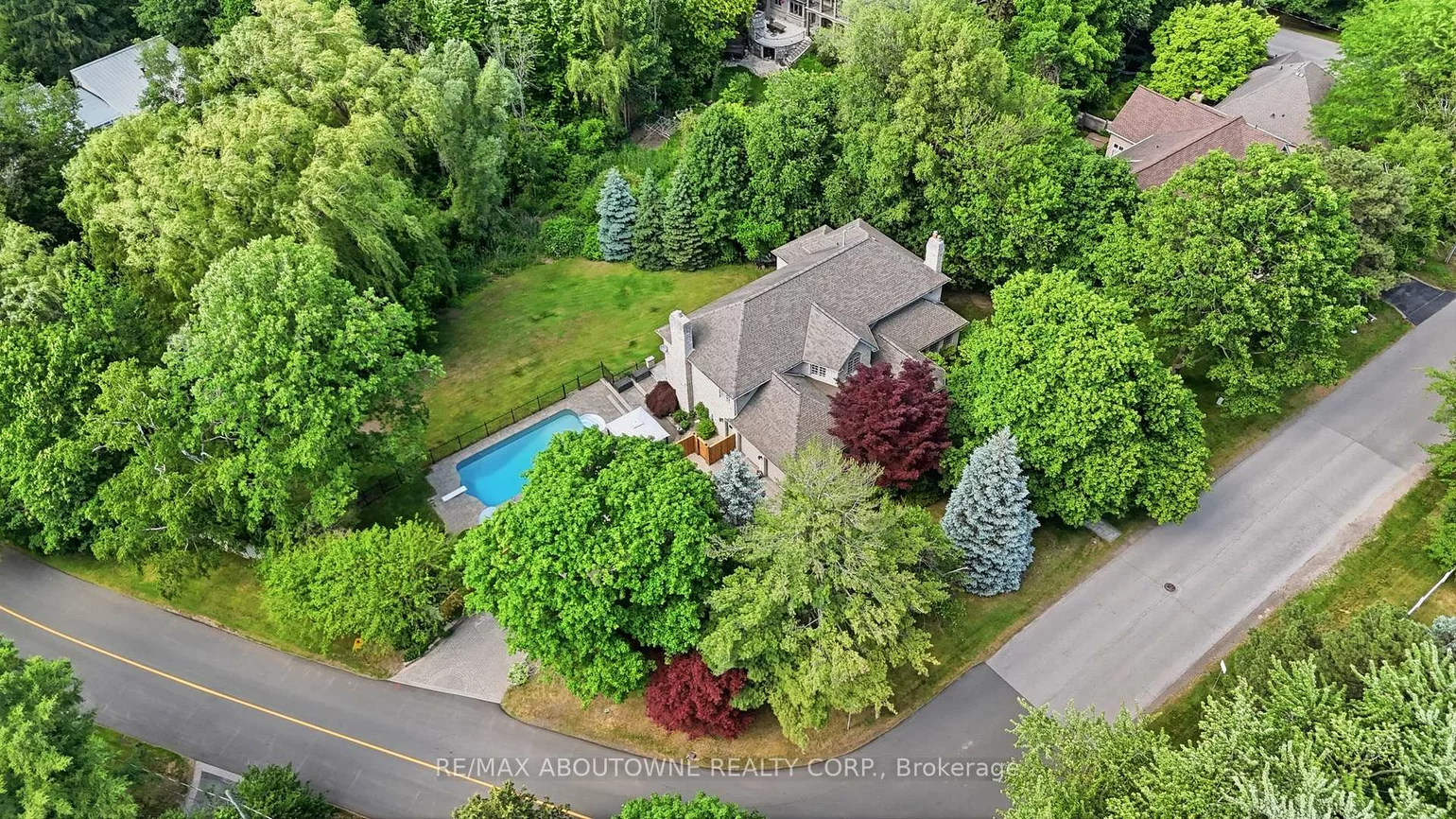 437, Cairncroft, 1011 - MO Morrison, Oakville