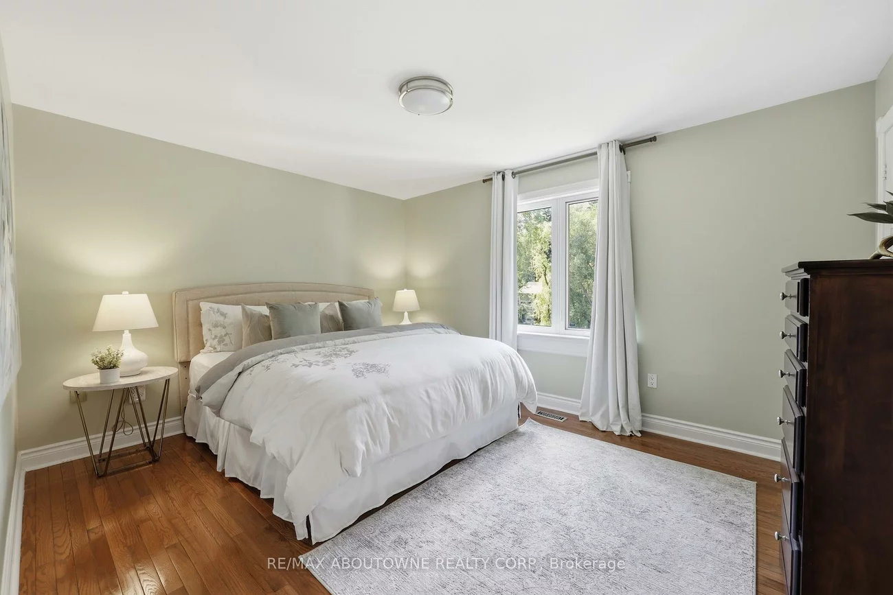 437, Cairncroft, 1011 - MO Morrison, Oakville