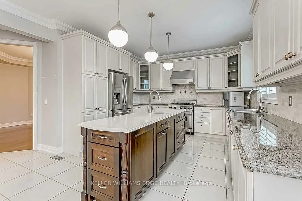 2384, Rock Point, 1009 - JC Joshua Creek, Oakville