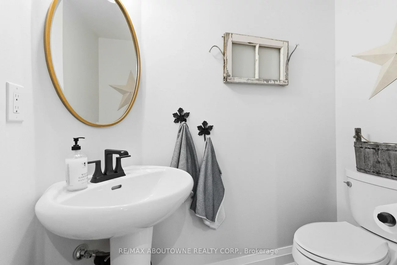 2228, Jillian, 1019 - WM Westmount, Oakville