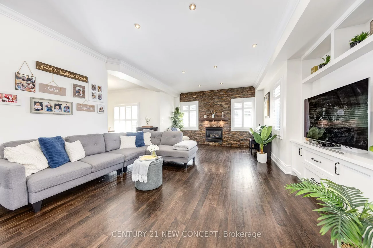 2587, Carberry, 1019 - WM Westmount, Oakville