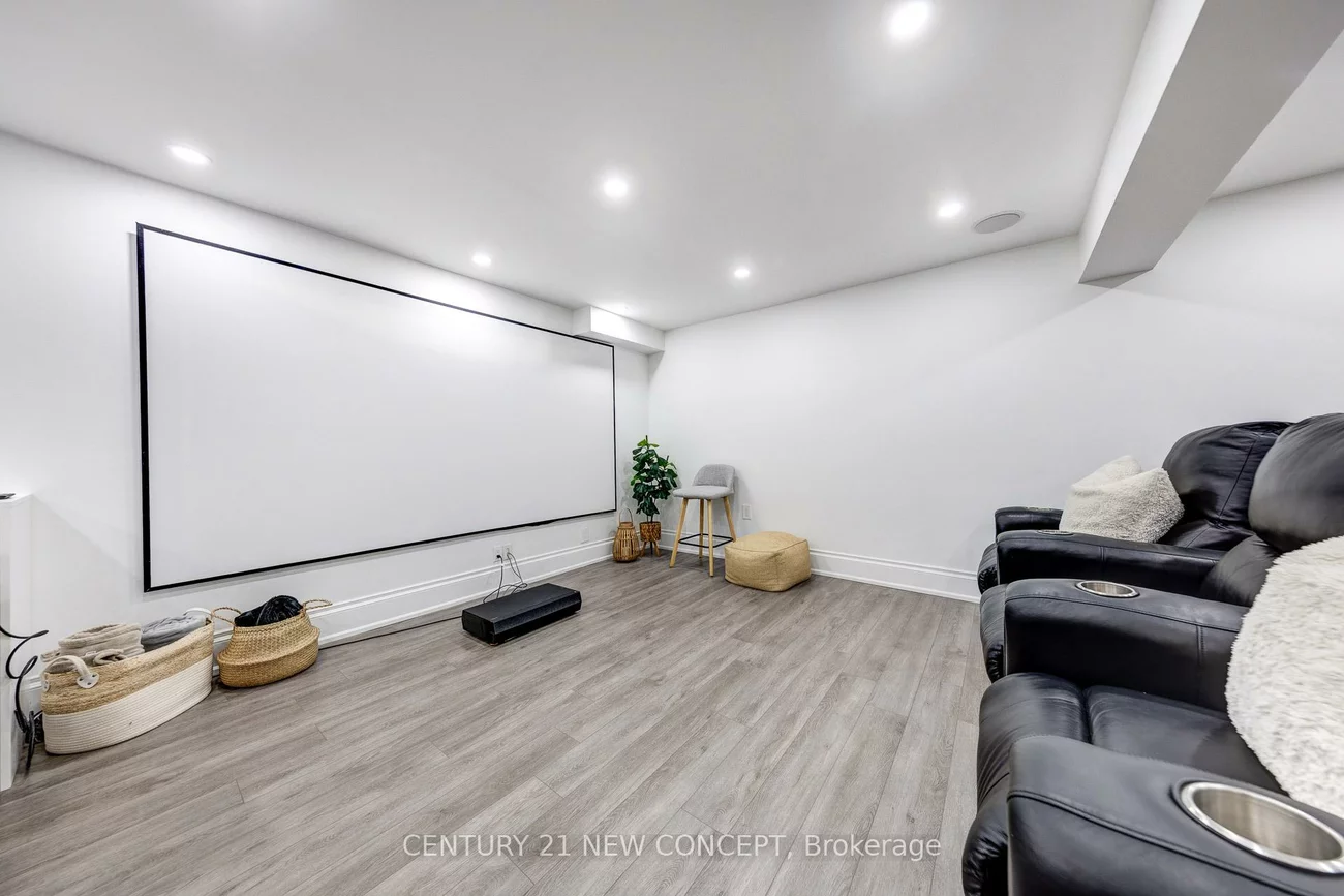 2587, Carberry, 1019 - WM Westmount, Oakville