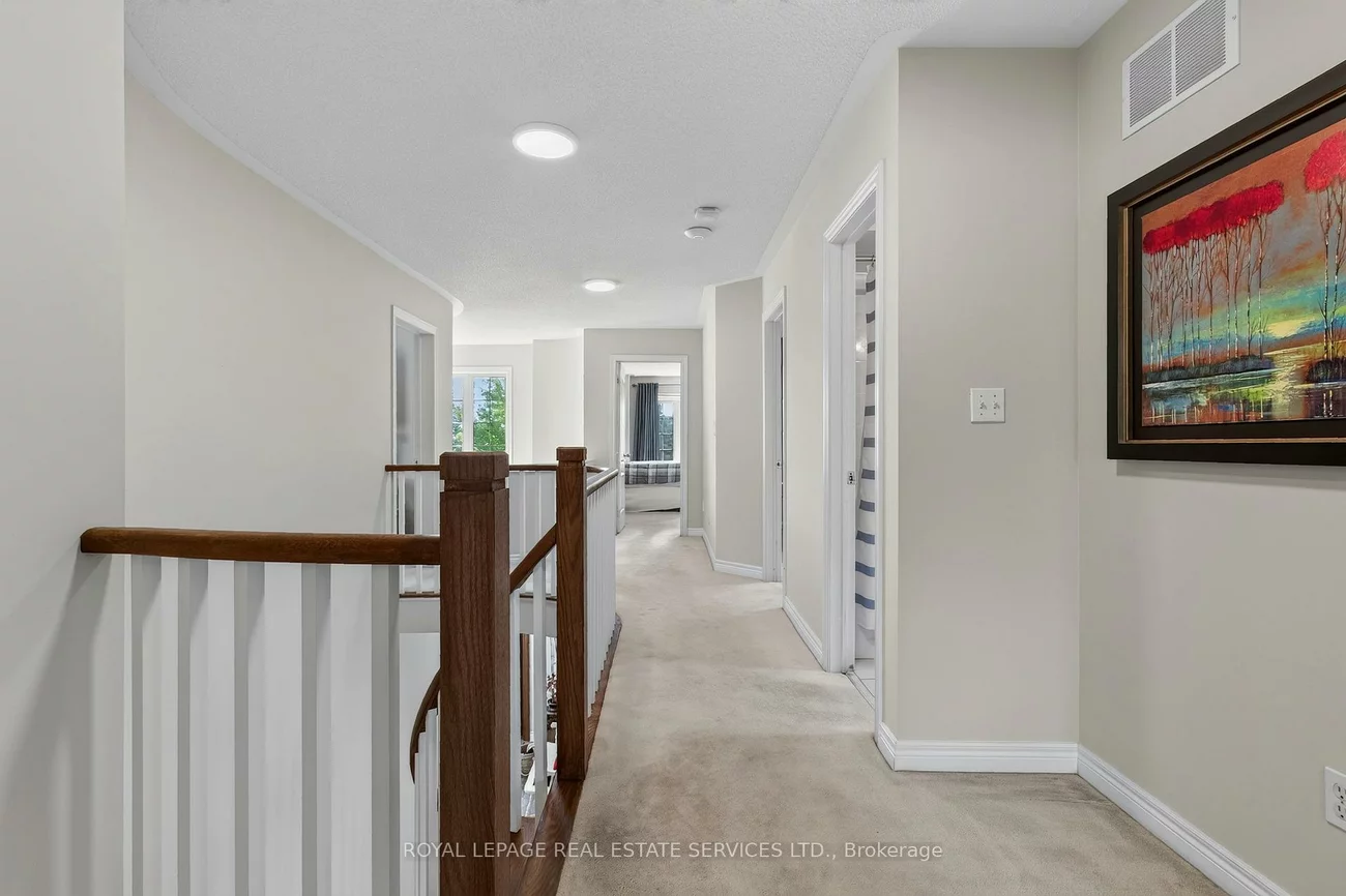 2329, Glenfield, 1022 - WT West Oak Trails, Oakville