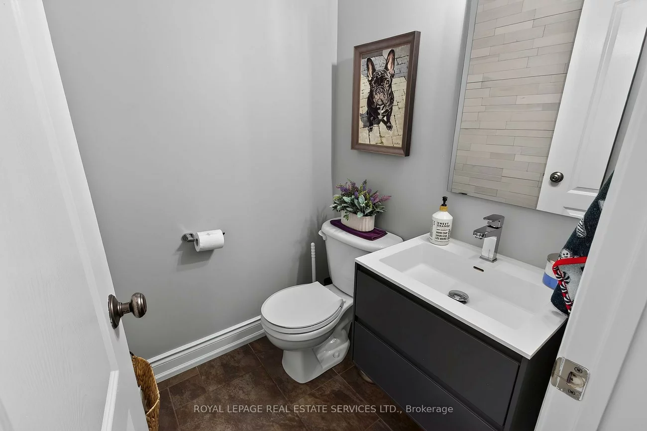 2329, Glenfield, 1022 - WT West Oak Trails, Oakville