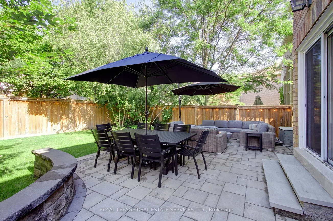 2329, Glenfield, 1022 - WT West Oak Trails, Oakville