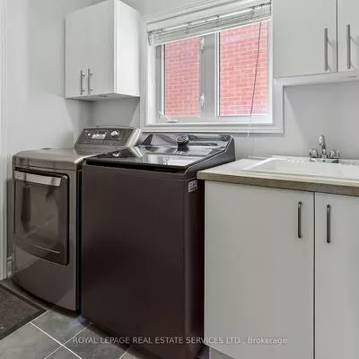 2329, Glenfield, 1022 - WT West Oak Trails, Oakville