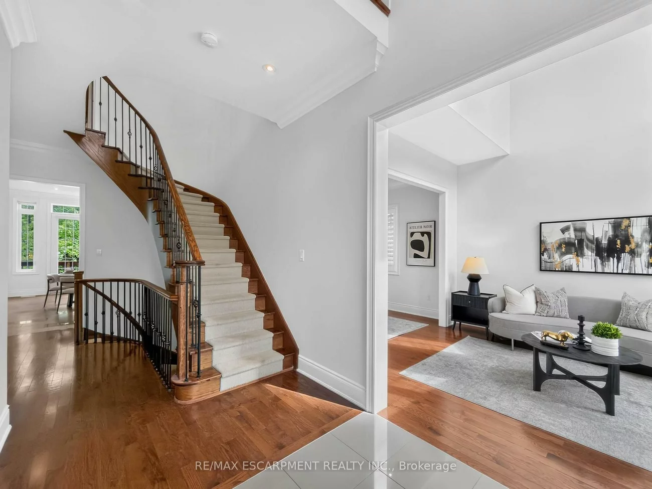2121, Blackforest, 1022 - WT West Oak Trails, Oakville