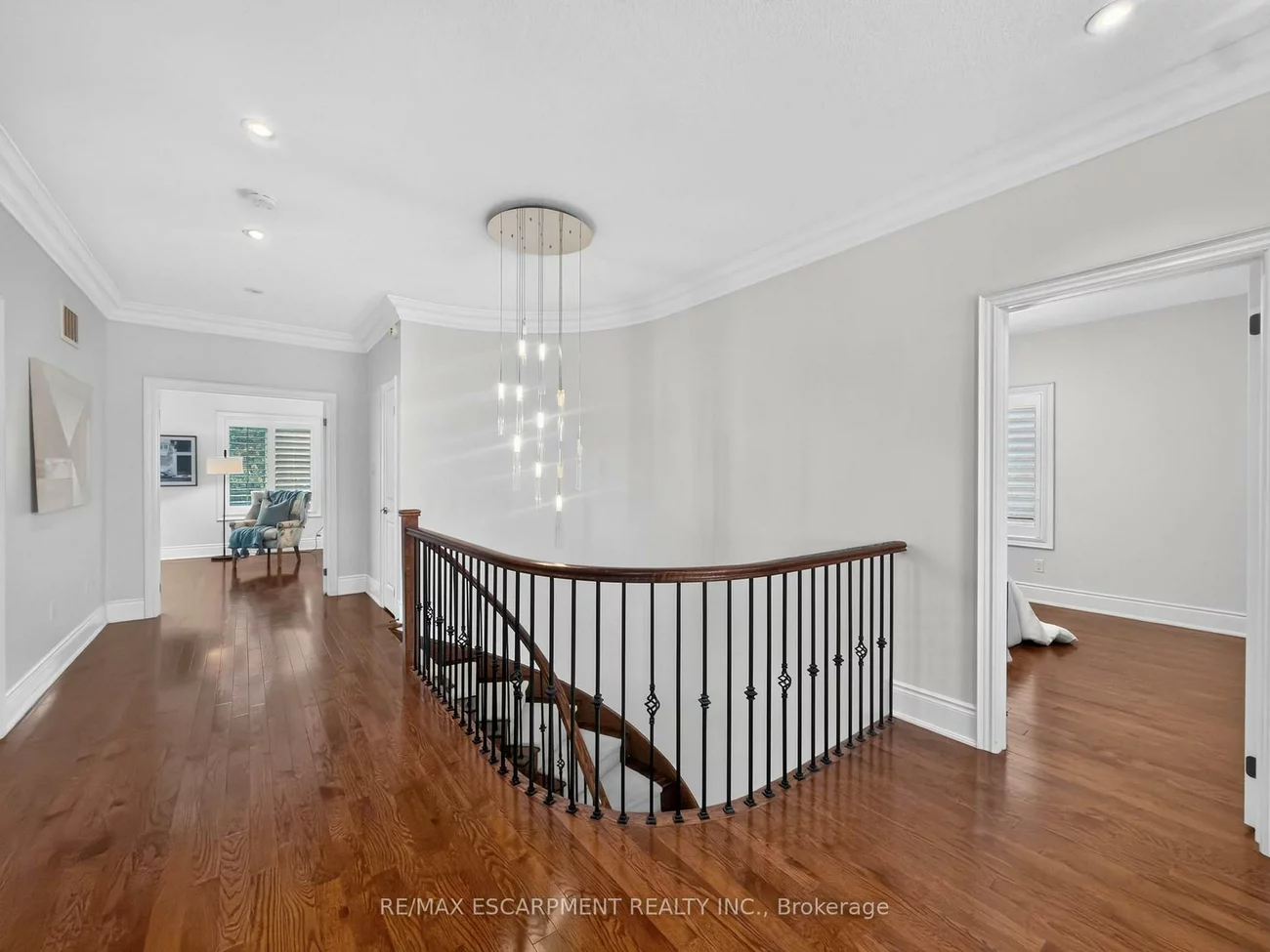 2121, Blackforest, 1022 - WT West Oak Trails, Oakville