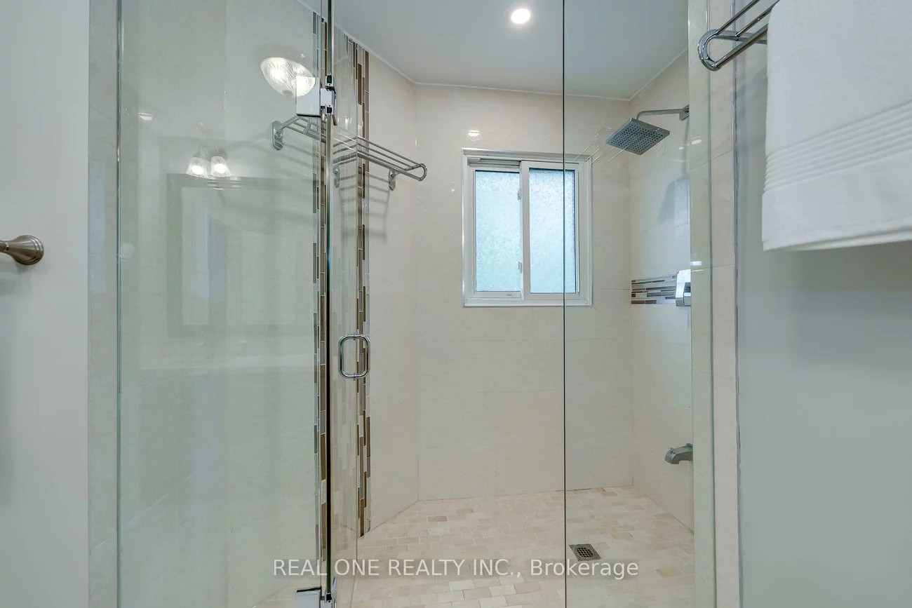 2041, Madden, 1015 - RO River Oaks, Oakville