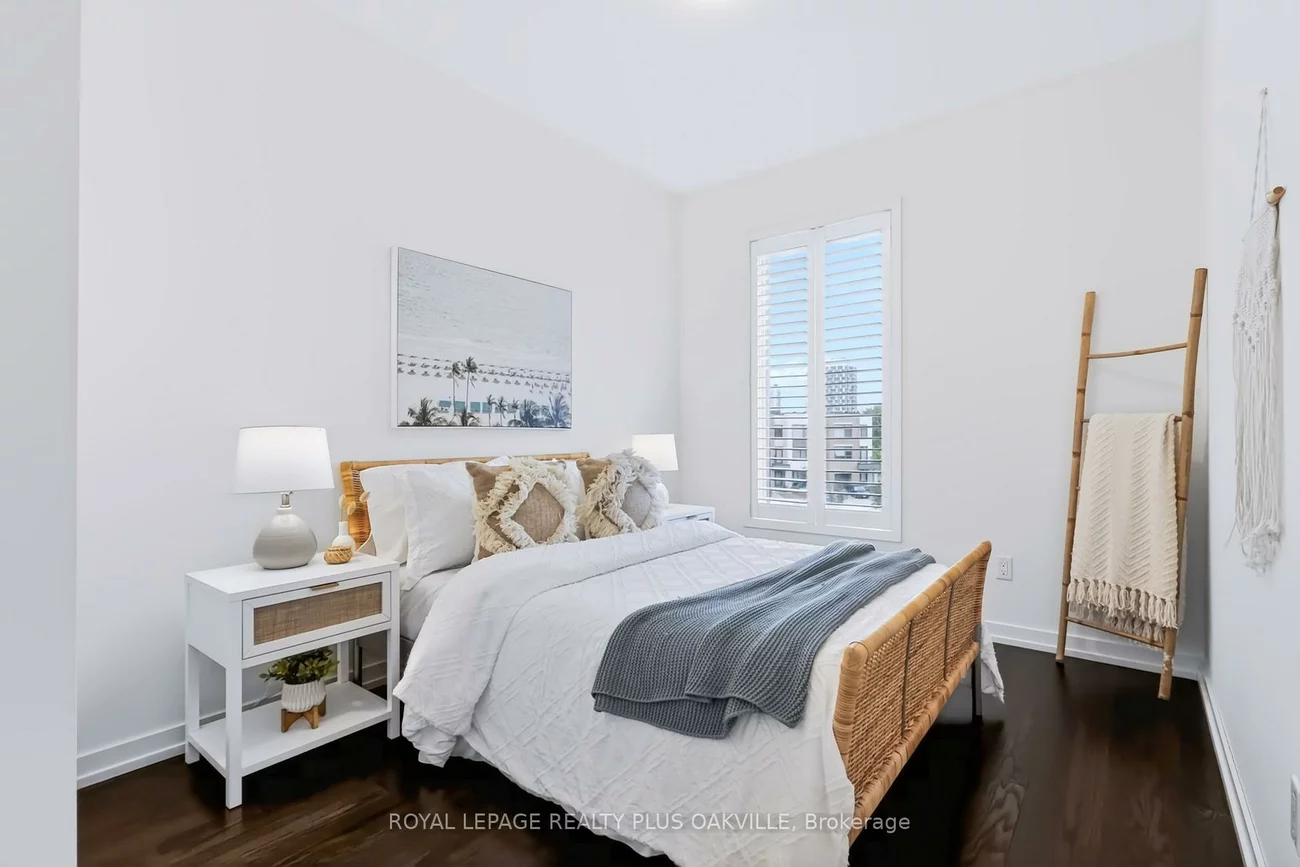 211, Squire, 1008 - GO Glenorchy, Oakville