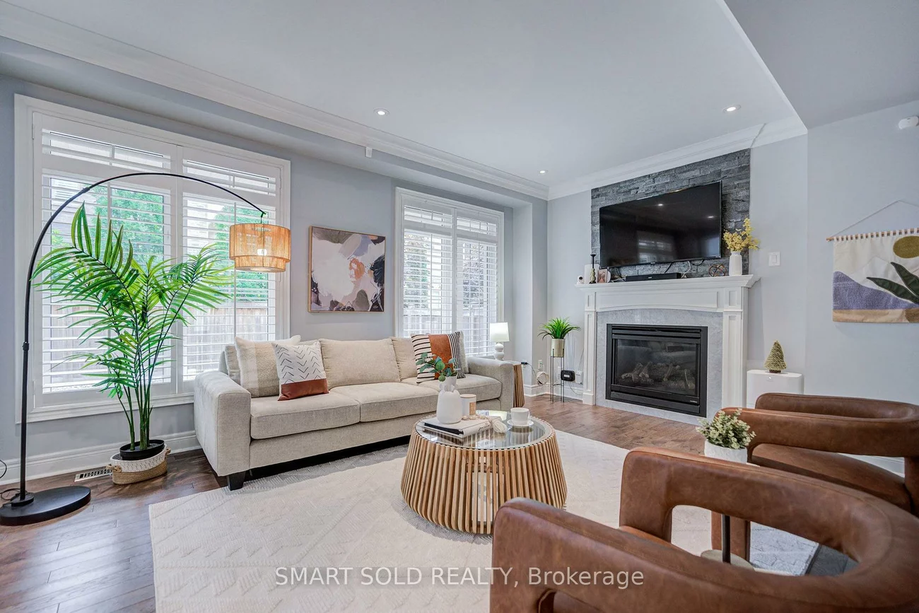 75, Hoey, 1008 - GO Glenorchy, Oakville