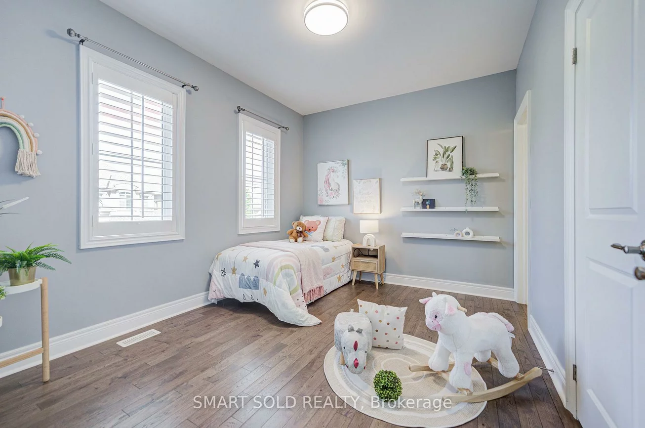 75, Hoey, 1008 - GO Glenorchy, Oakville