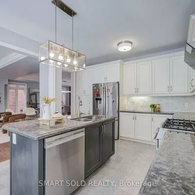 75, Hoey, 1008 - GO Glenorchy, Oakville