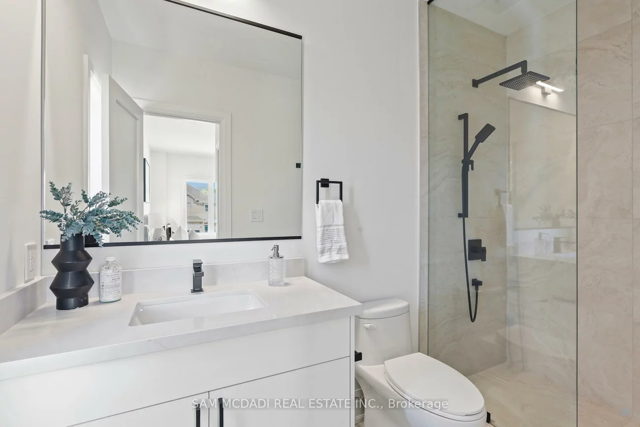 2350, Eighth, 1018 - WC Wedgewood Creek, Oakville