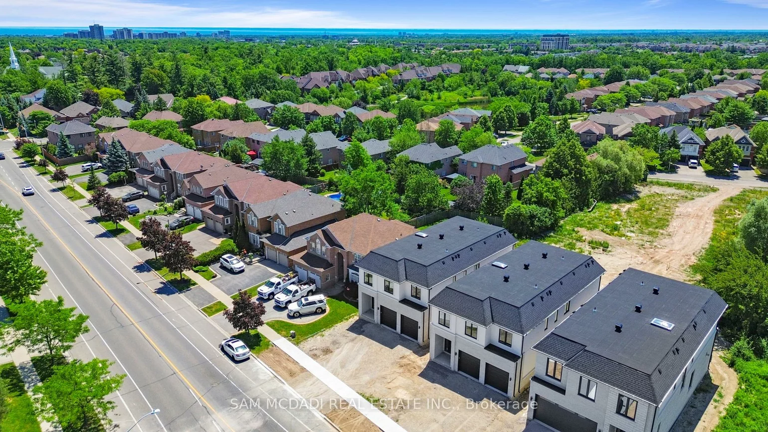 2350, Eighth, 1018 - WC Wedgewood Creek, Oakville