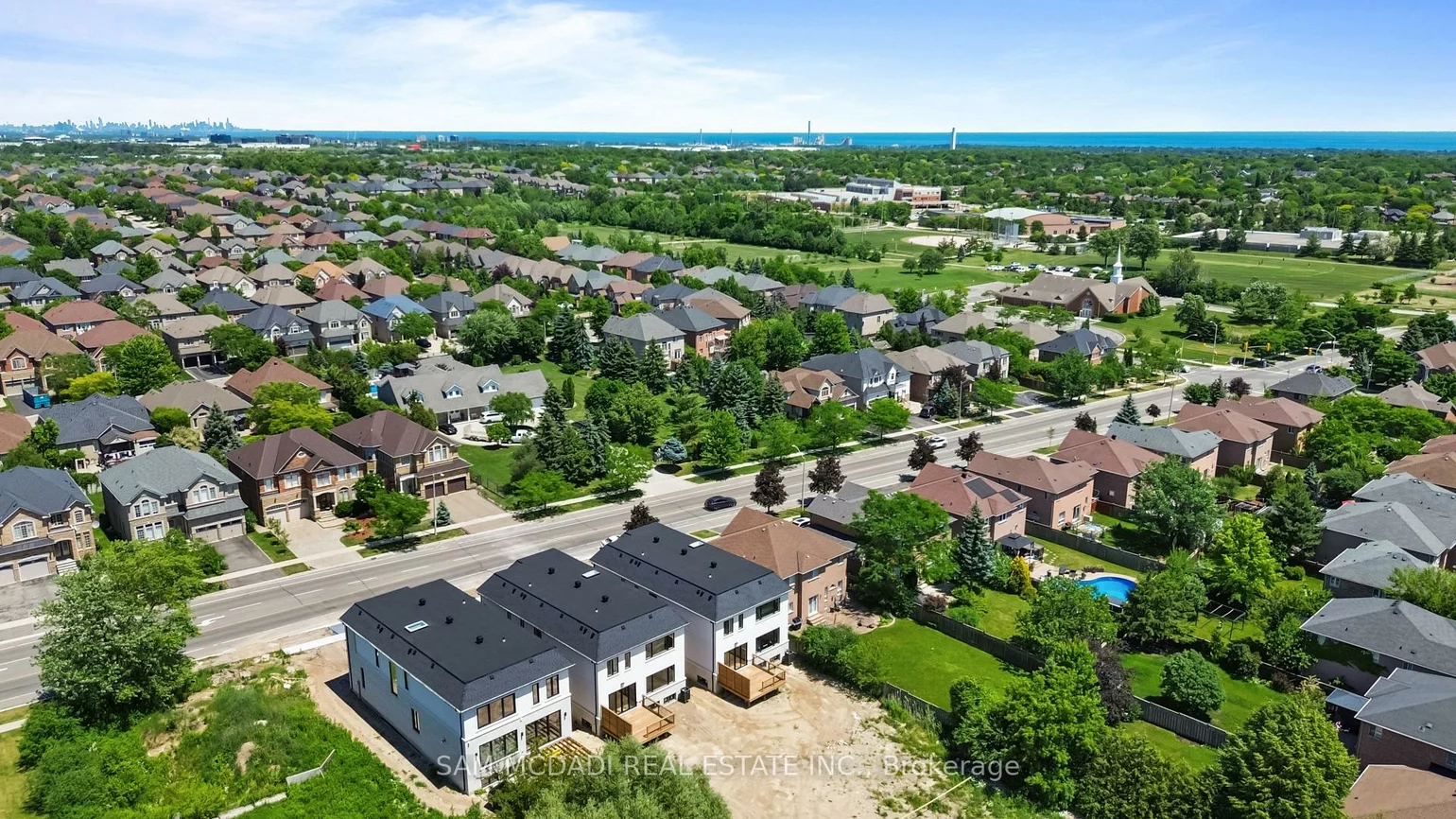 2354, Eighth, 1018 - WC Wedgewood Creek, Oakville