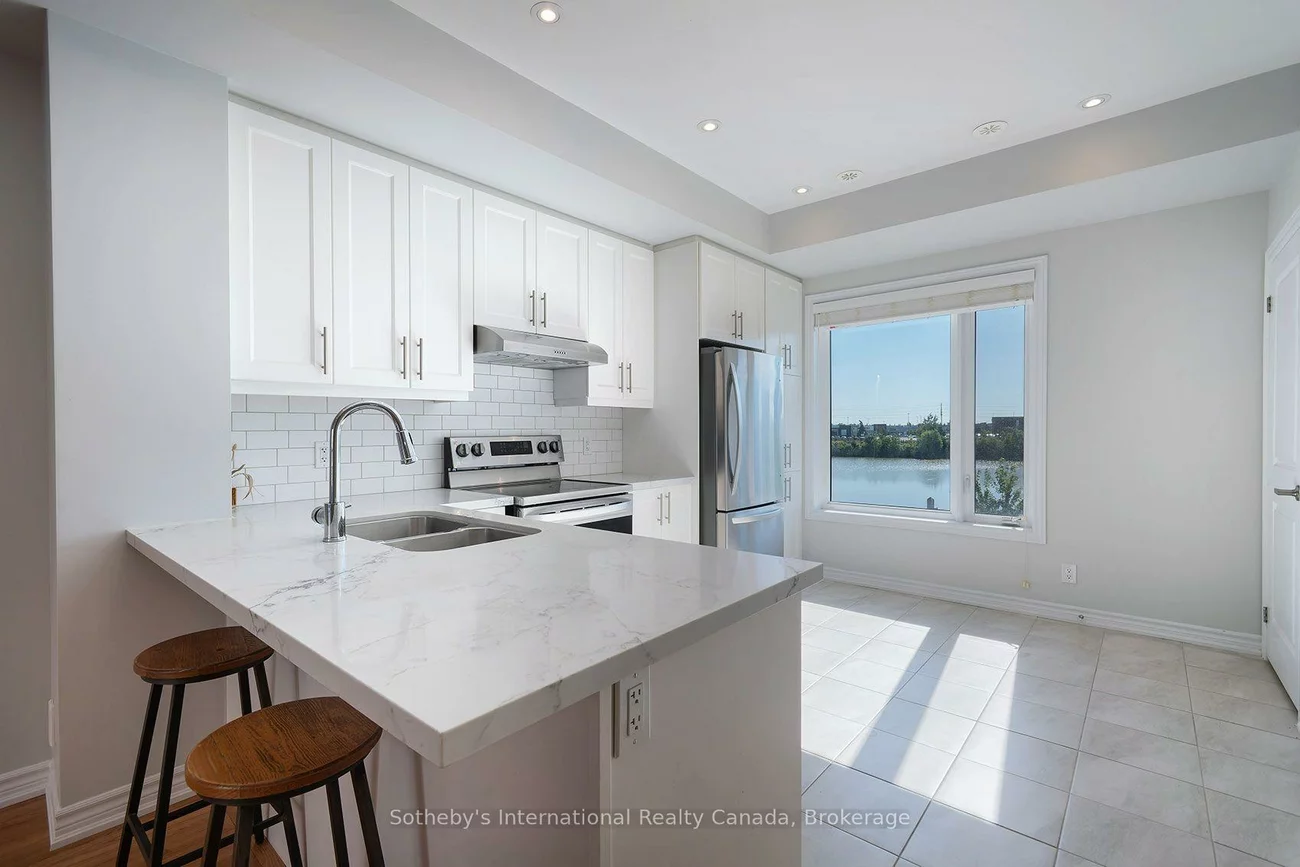 348, Wheat Boom, 1010 - JM Joshua Meadows, Oakville