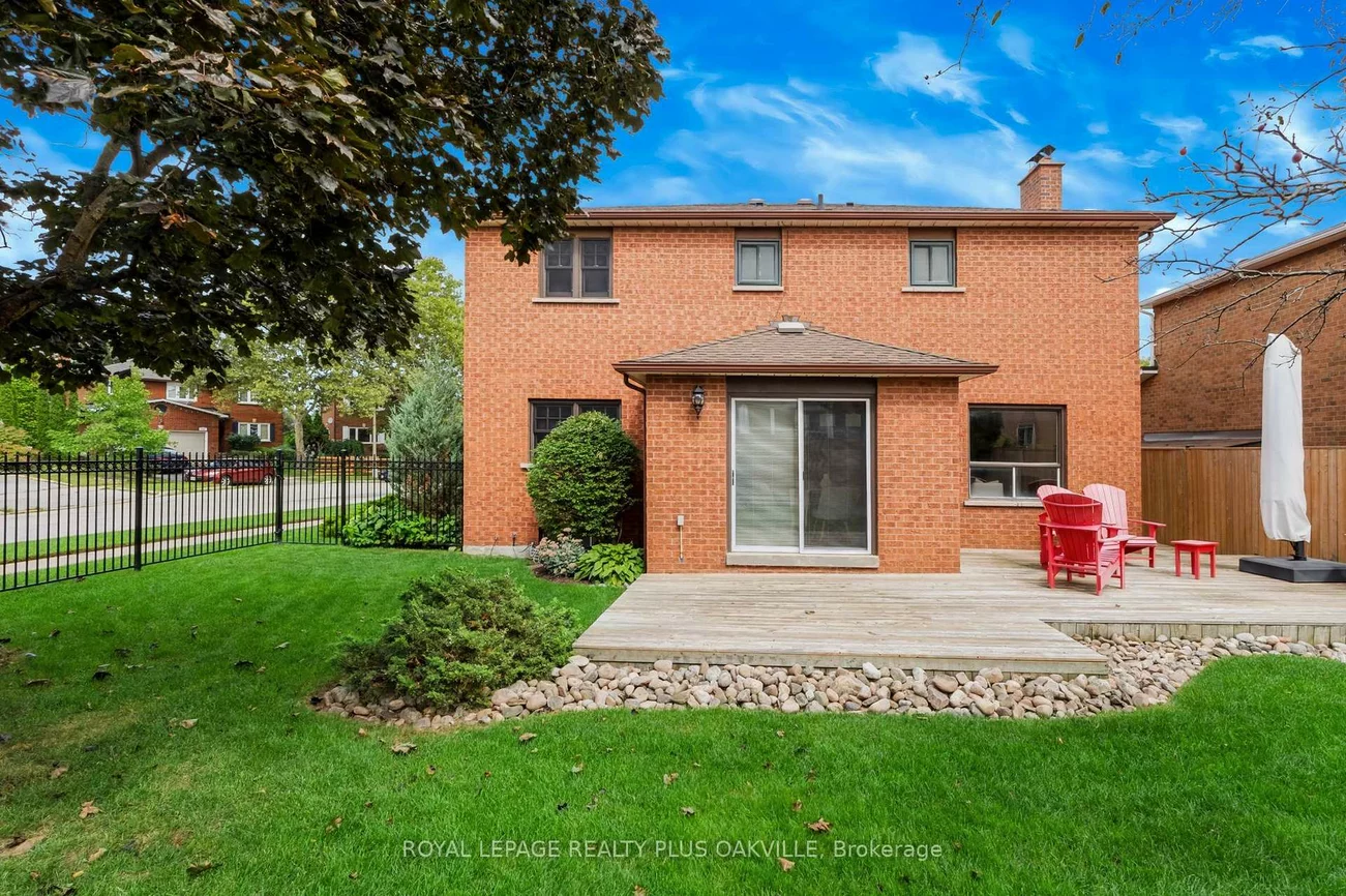 279, Hickory, 1018 - WC Wedgewood Creek, Oakville