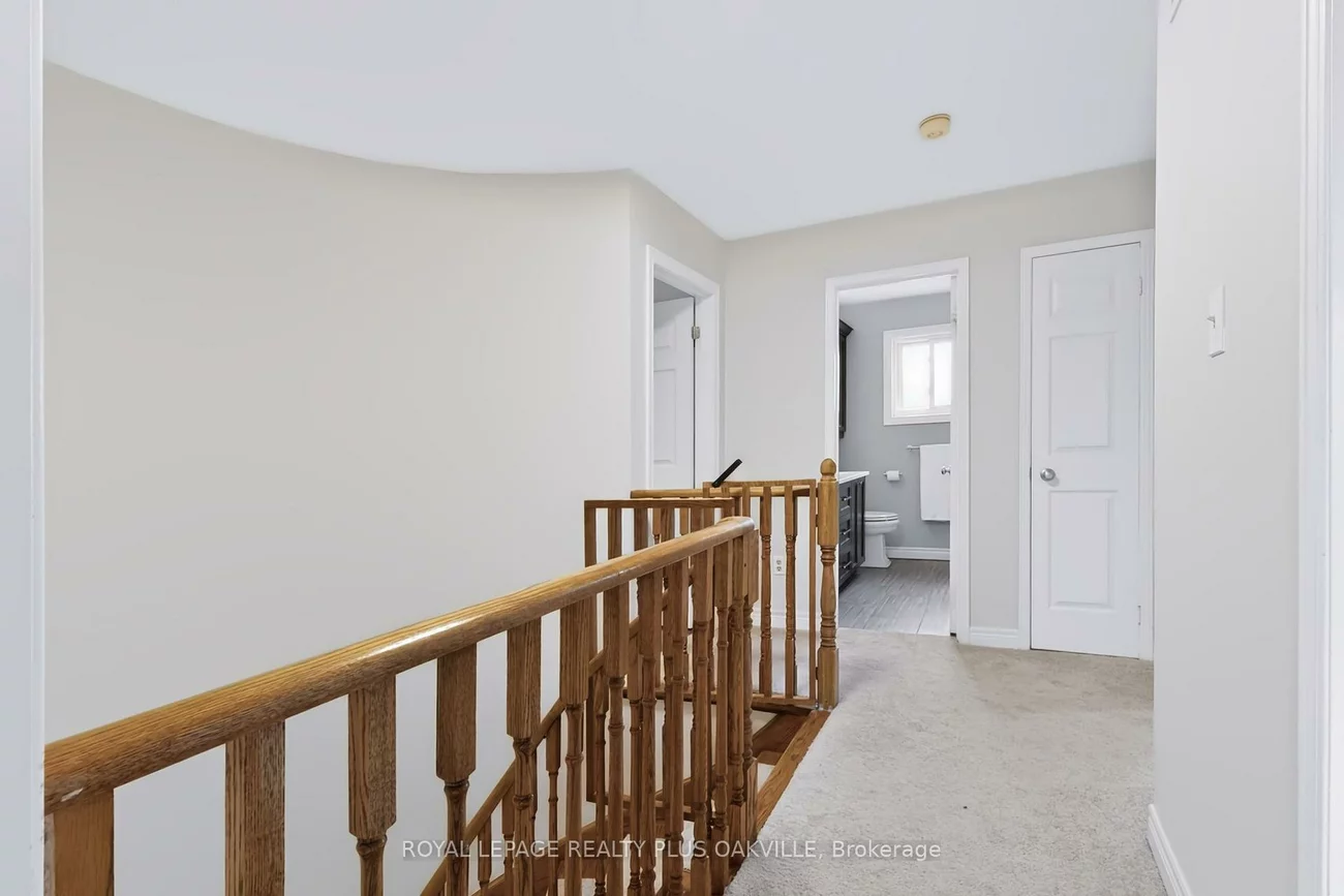 279, Hickory, 1018 - WC Wedgewood Creek, Oakville