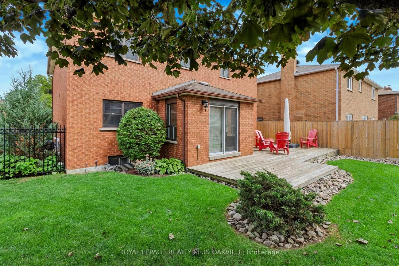 279, Hickory, 1018 - WC Wedgewood Creek, Oakville
