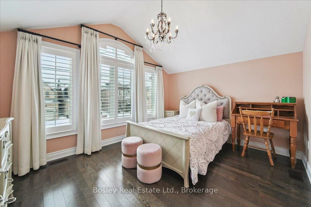 2343, Quetico, 1019 - WM Westmount, Oakville