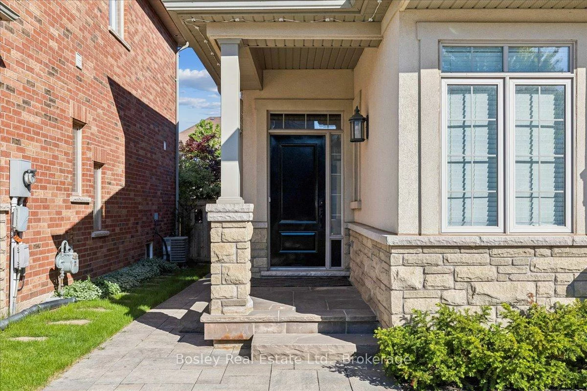 2343, Quetico, 1019 - WM Westmount, Oakville