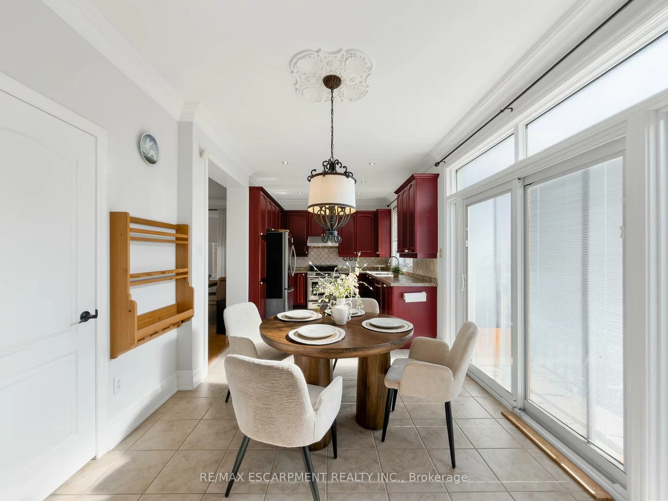1396, Thorncrest, 1022 - WT West Oak Trails, Oakville
