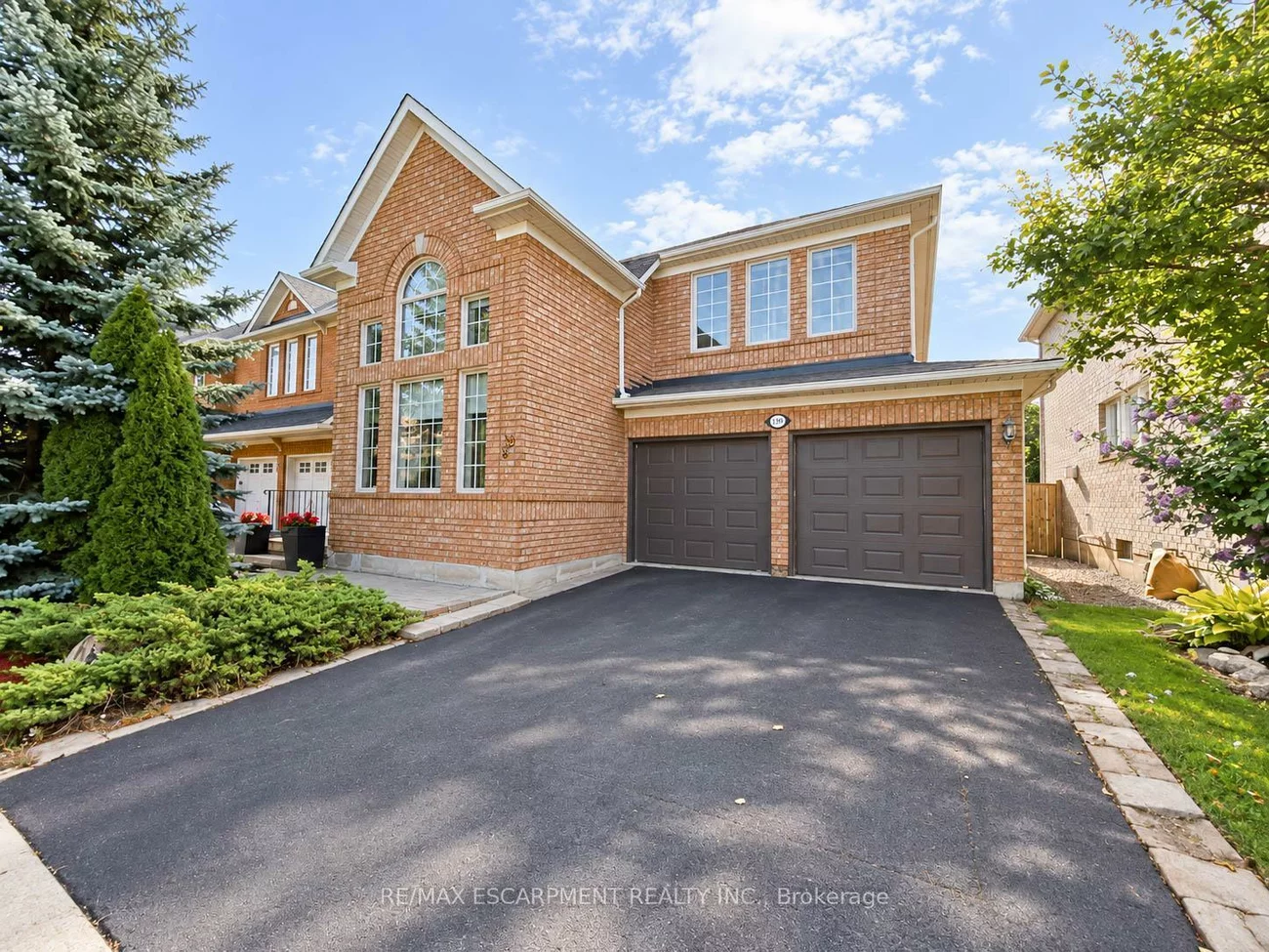 1396, Thorncrest, 1022 - WT West Oak Trails, Oakville