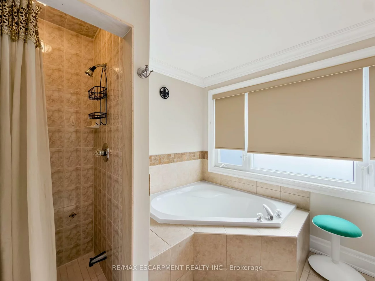 1396, Thorncrest, 1022 - WT West Oak Trails, Oakville