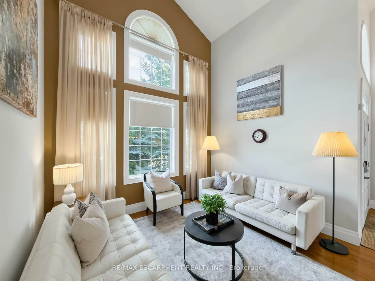 1396, Thorncrest, 1022 - WT West Oak Trails, Oakville