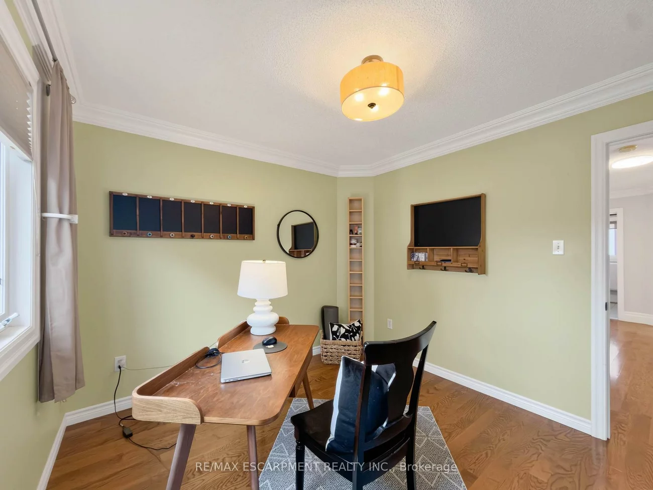 1396, Thorncrest, 1022 - WT West Oak Trails, Oakville