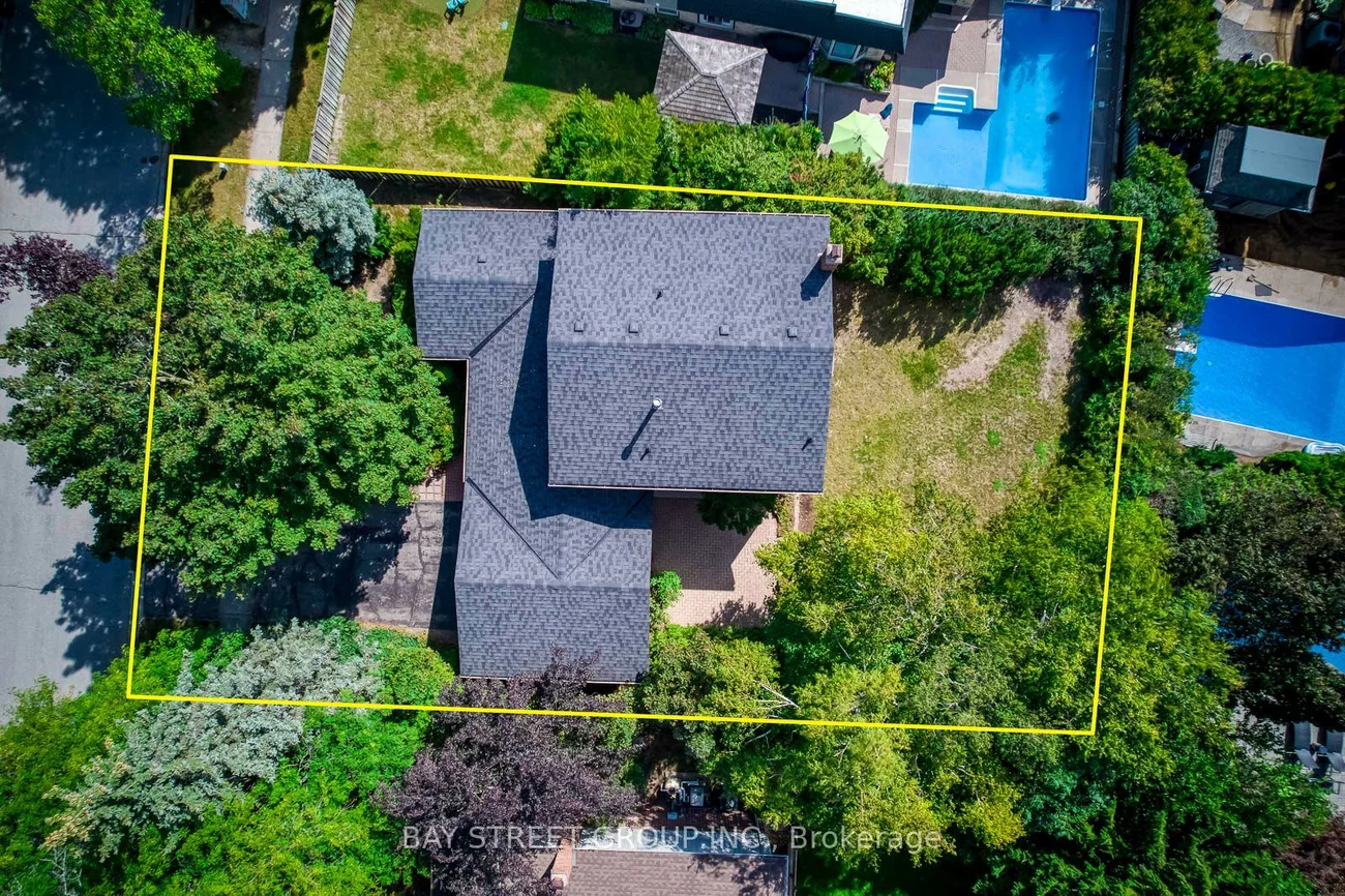 216, Beechfield, 1006 - FD Ford, Oakville