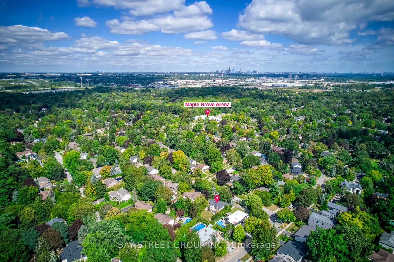 216, Beechfield, 1006 - FD Ford, Oakville