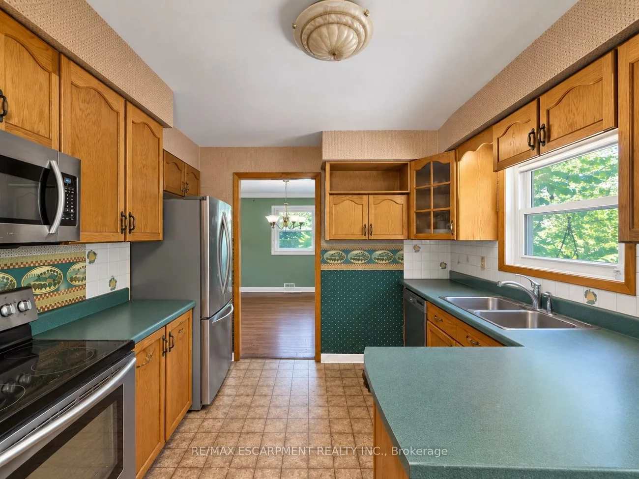 2490, Yarmouth, 1020 - WO West, Oakville