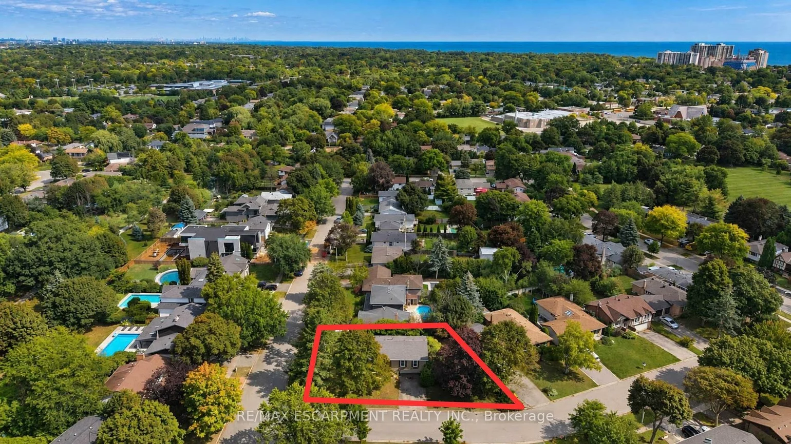 2490, Yarmouth, 1020 - WO West, Oakville
