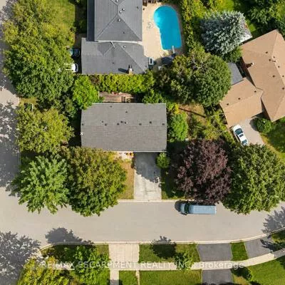 2490, Yarmouth, 1020 - WO West, Oakville
