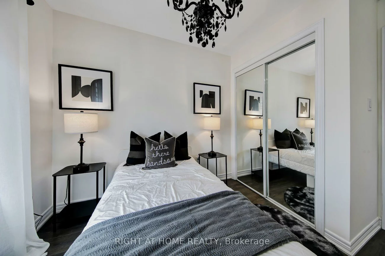 408, Belcourt, 1010 - JM Joshua Meadows, Oakville