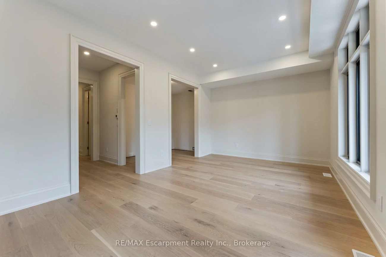 335, Helen Lawson, 1013 - OO Old Oakville, Oakville