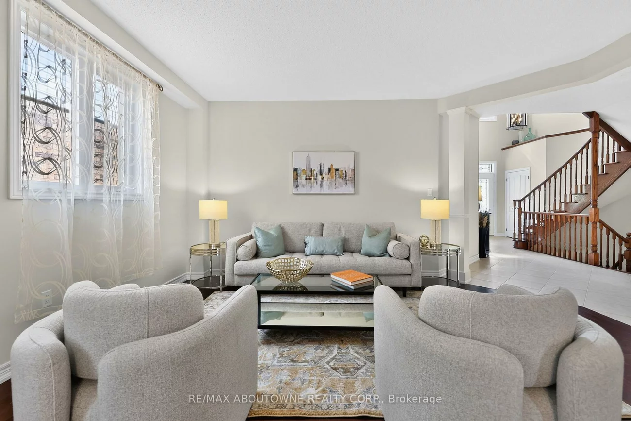 2269, Whitworth, 1000 - BC Bronte Creek, Oakville