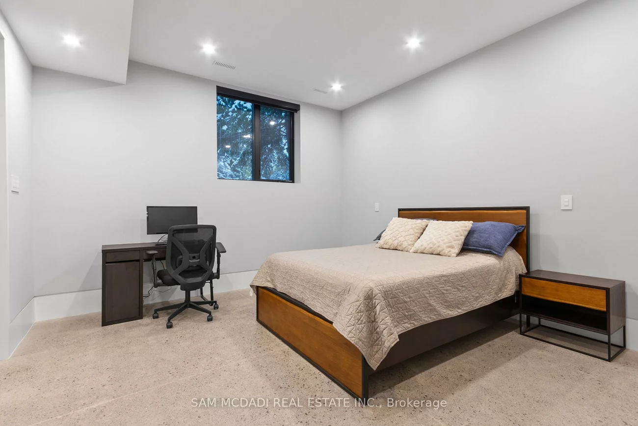 112, Elton Park, 1011 - MO Morrison, Oakville