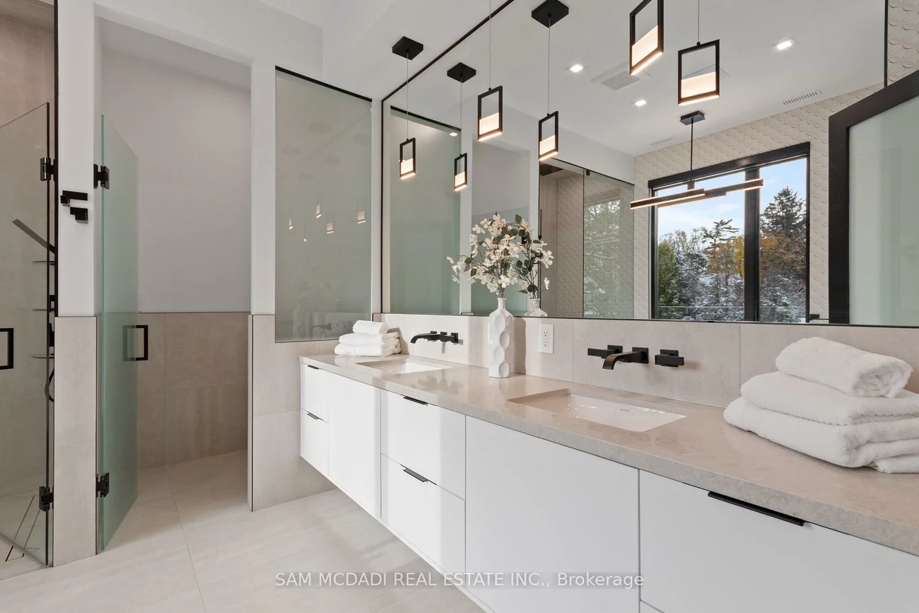 112, Elton Park, 1011 - MO Morrison, Oakville