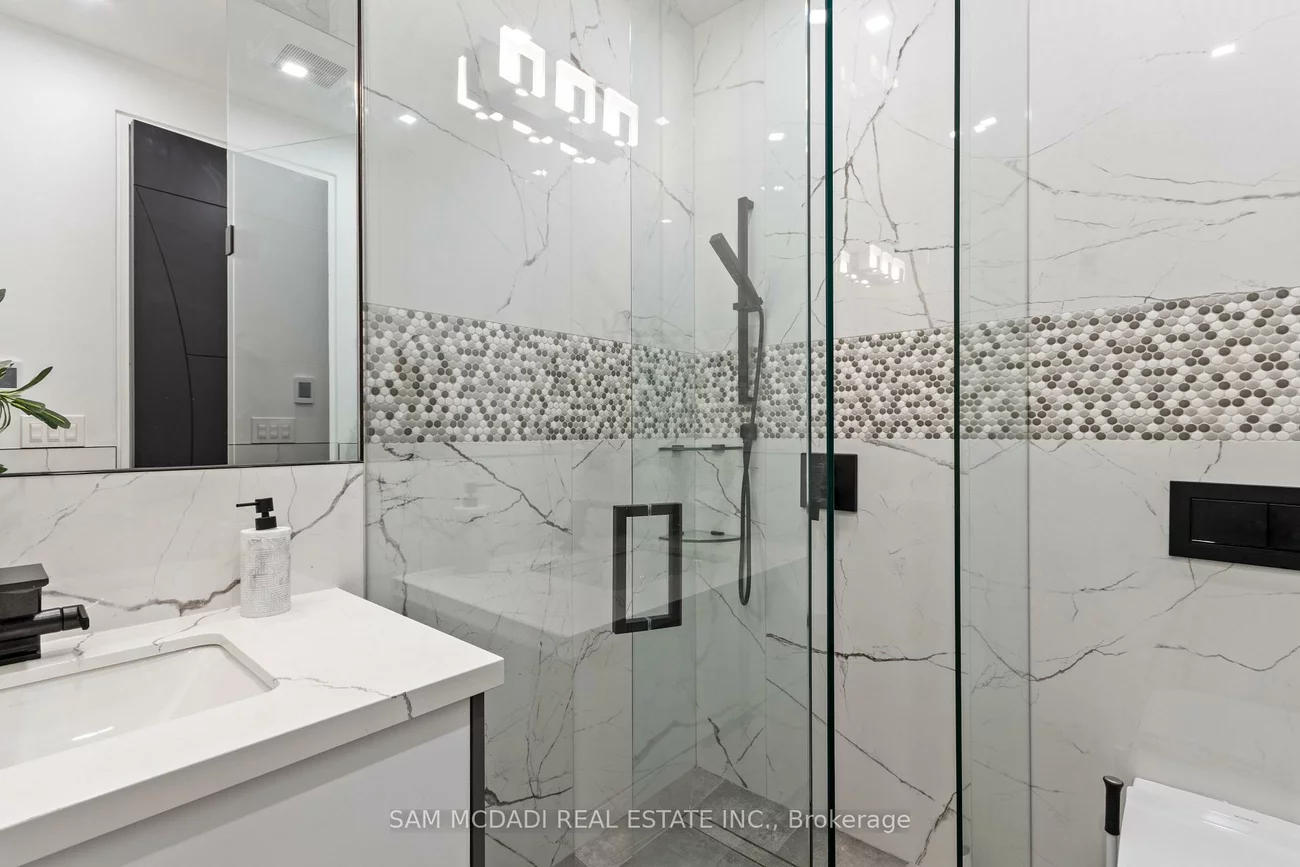 112, Elton Park, 1011 - MO Morrison, Oakville