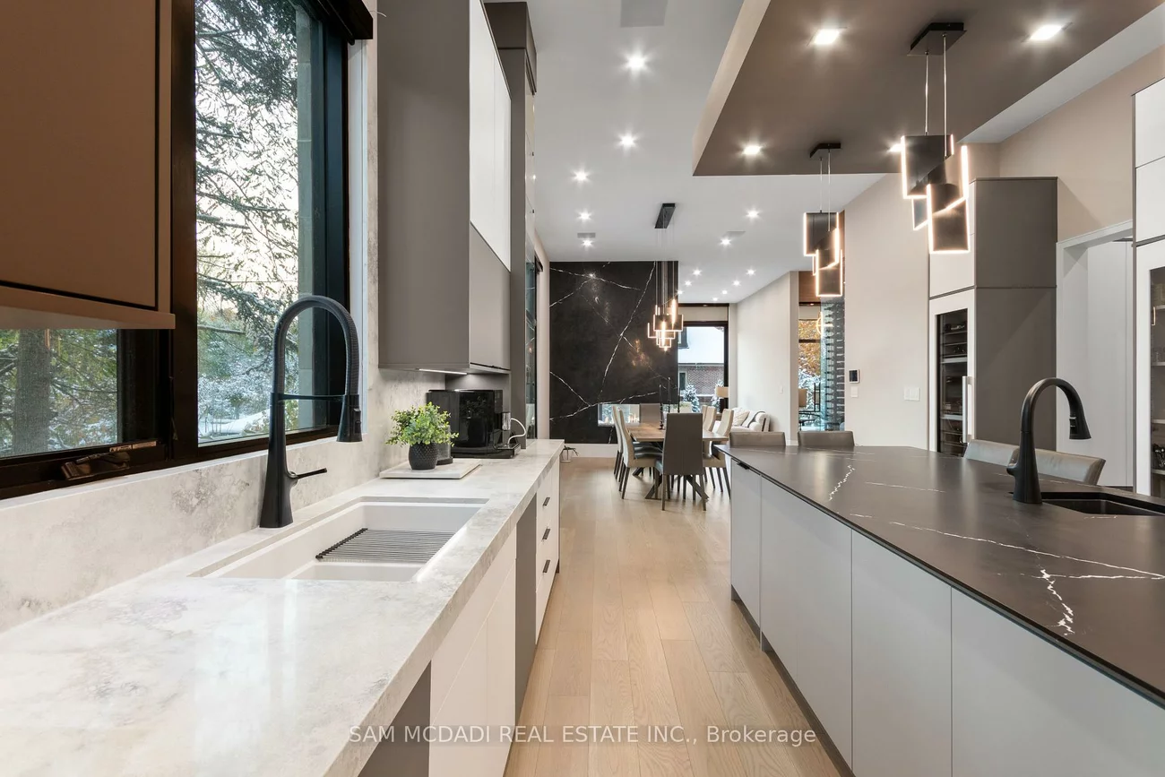 112, Elton Park, 1011 - MO Morrison, Oakville