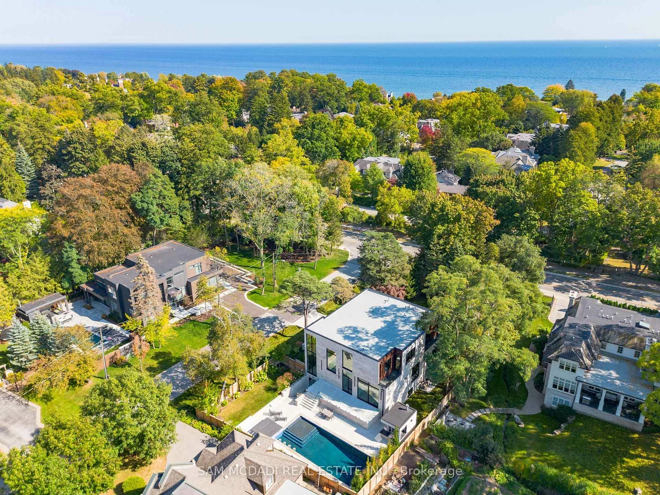 112, Elton Park, 1011 - MO Morrison, Oakville