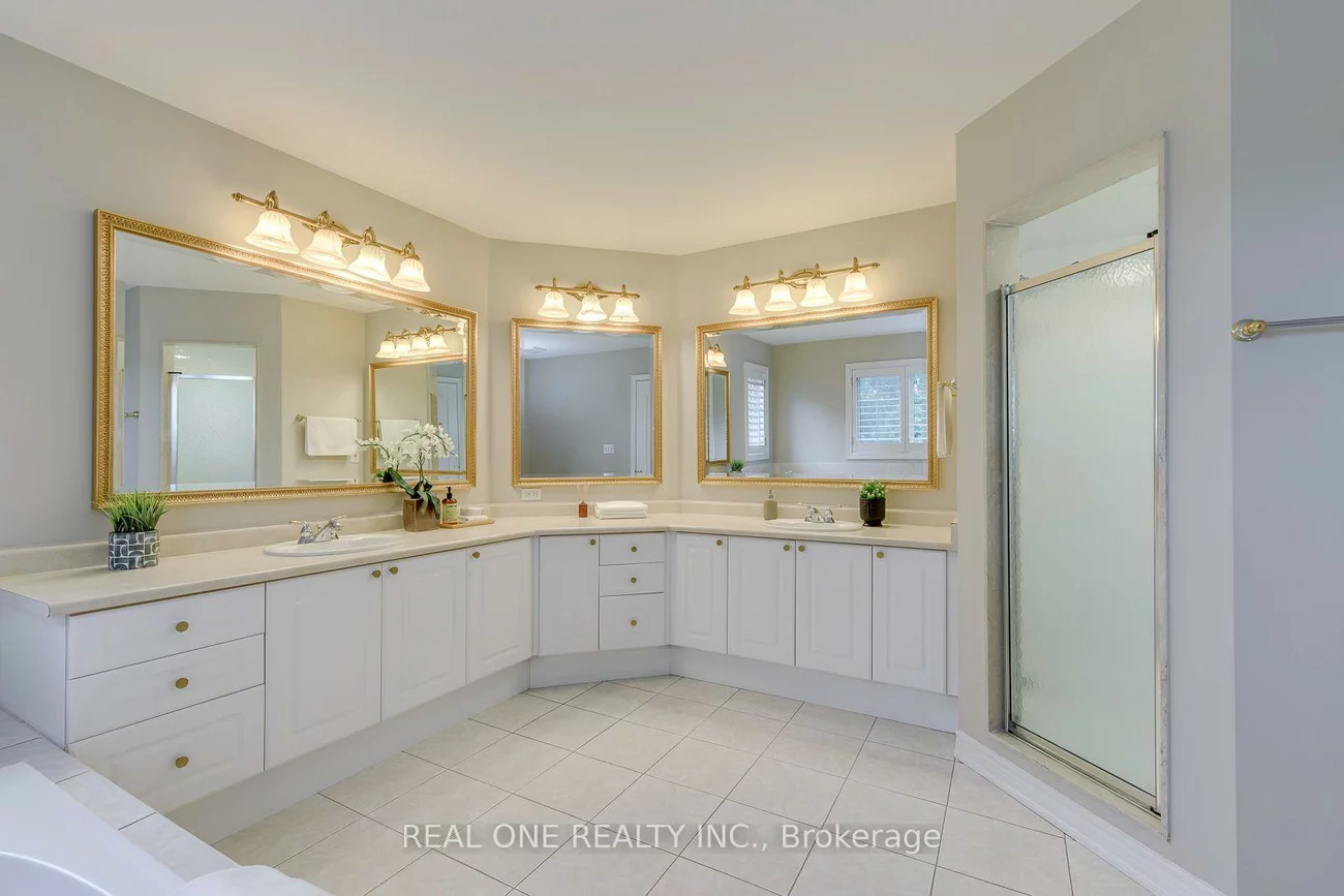 1206, Lindenrock, 1009 - JC Joshua Creek, Oakville